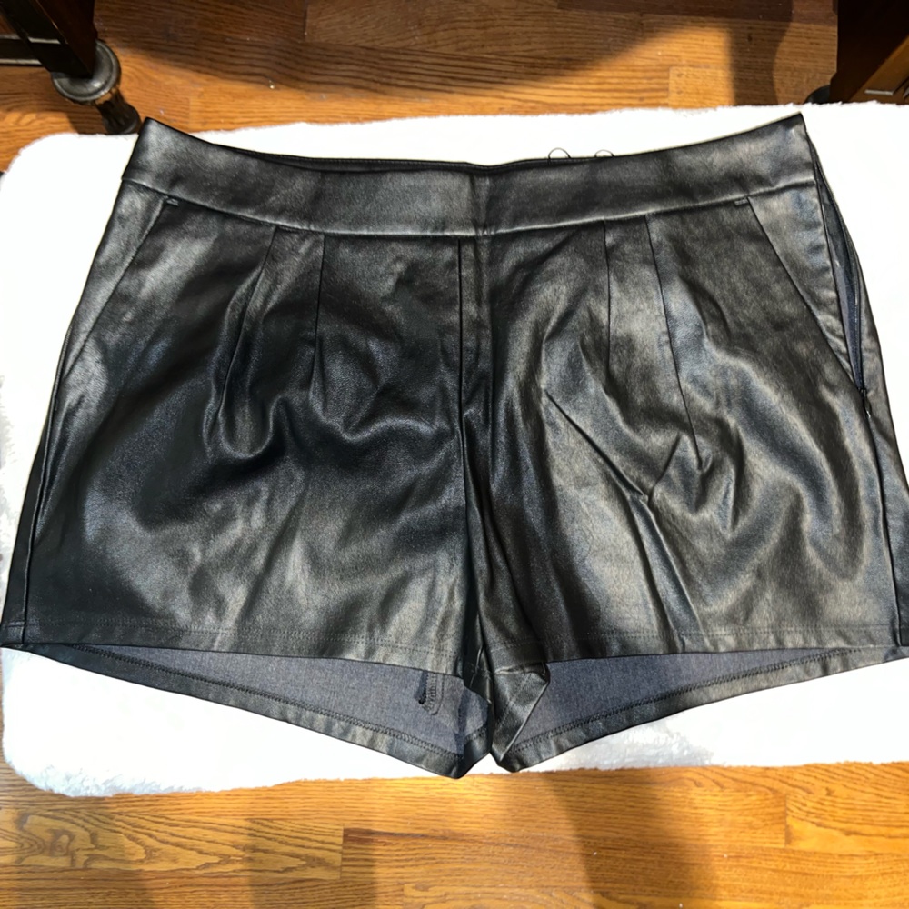 New with tags black pleather shorts